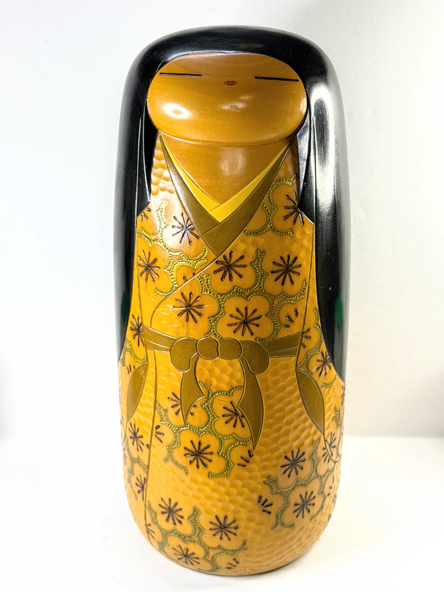 Award winning Yoshida Takashi吉田多加志 Sosaku Kokeshi Title: Kasugano 春日野 Doll A1222