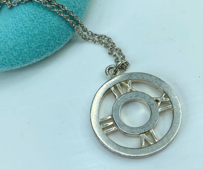 Tiffany & Co.. Atlas Open Circle Sterling Silver Vintage Pendant Necklace JR748