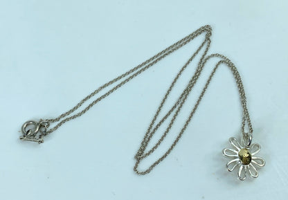 Tiffany & Co Paloma Picasso Daisy 18K Sterling Flower pendant Necklace 16"JR756