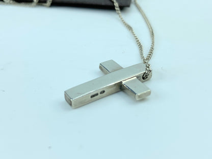 Gucci Vintage Sterling Silver Cross Pendant Unisex Necklace JR757