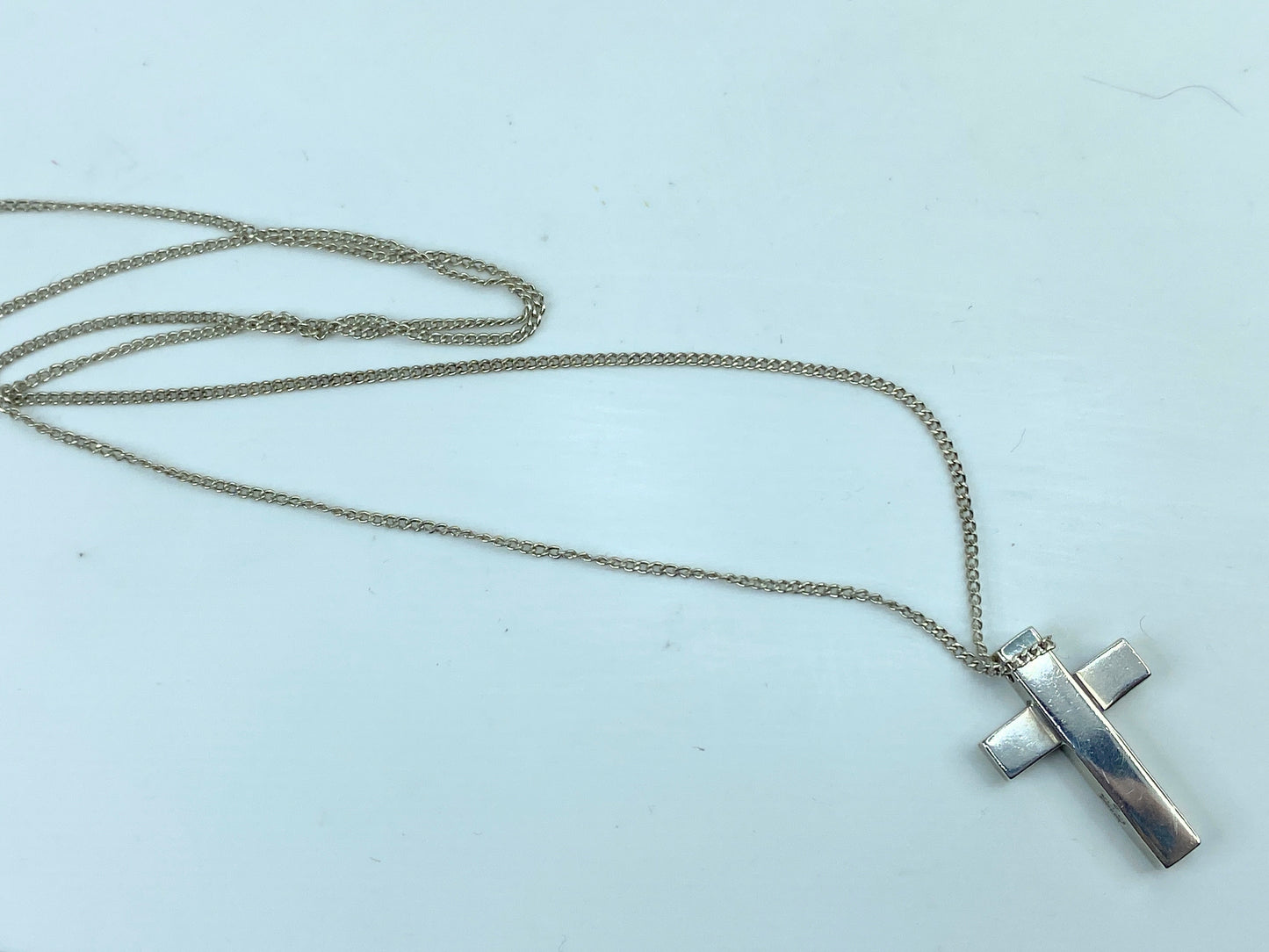 Gucci Vintage Sterling Silver Cross Pendant Unisex Necklace JR757