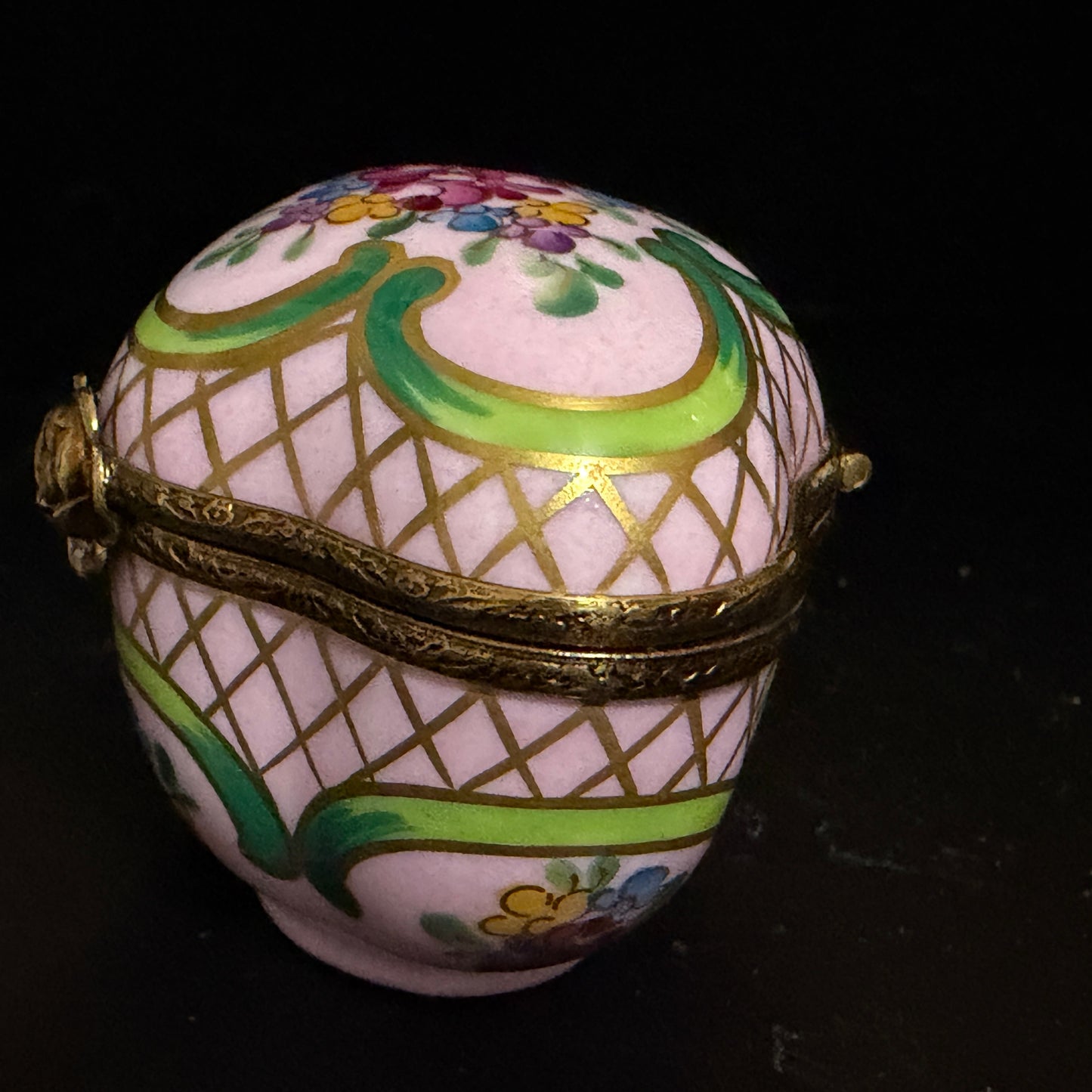 RHC Limoges Hand Painted Pink Porcelain Box Sculptural Rose Clasp LE 7/500 A793
