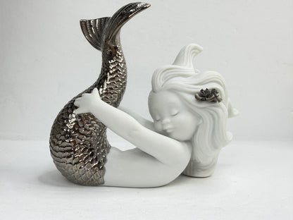 Lladró "Playing at Sea" Mermaid Silver Lustre Porcelain Figurine 01008545 A1223