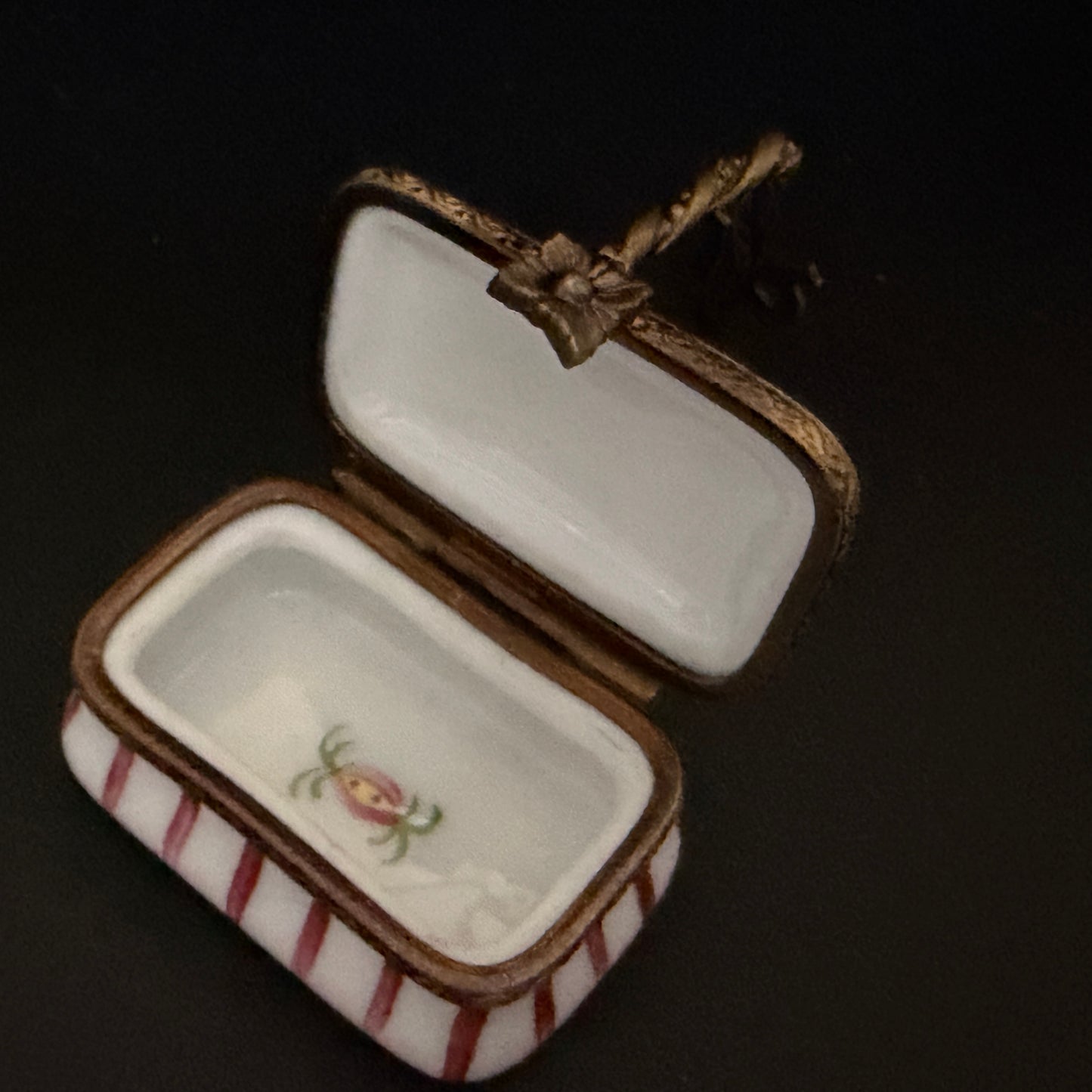HS Limoges Hand Painted Porcelain Box with Twisted Handle Limited 25/500 A794