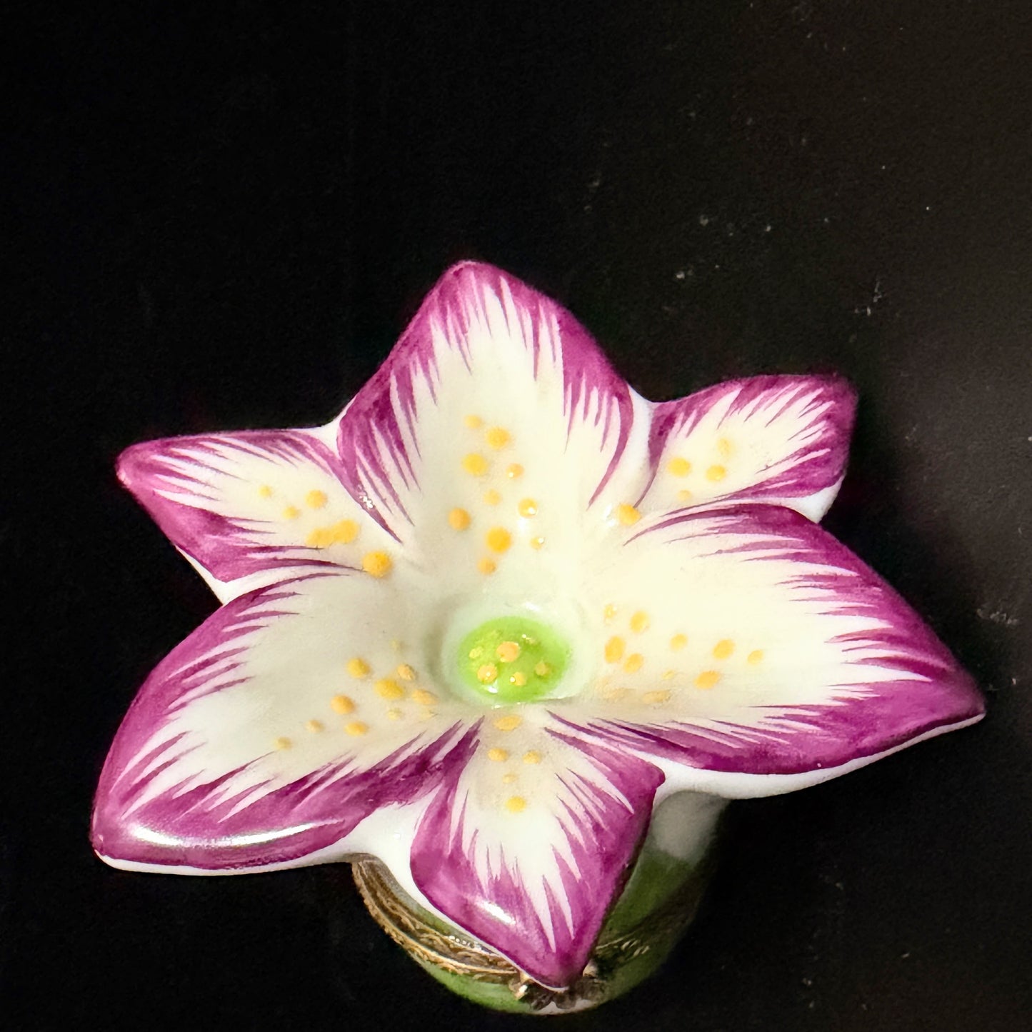 Rochard Limoges France Lily Flower Porcelain Trinket Box Hand Painted