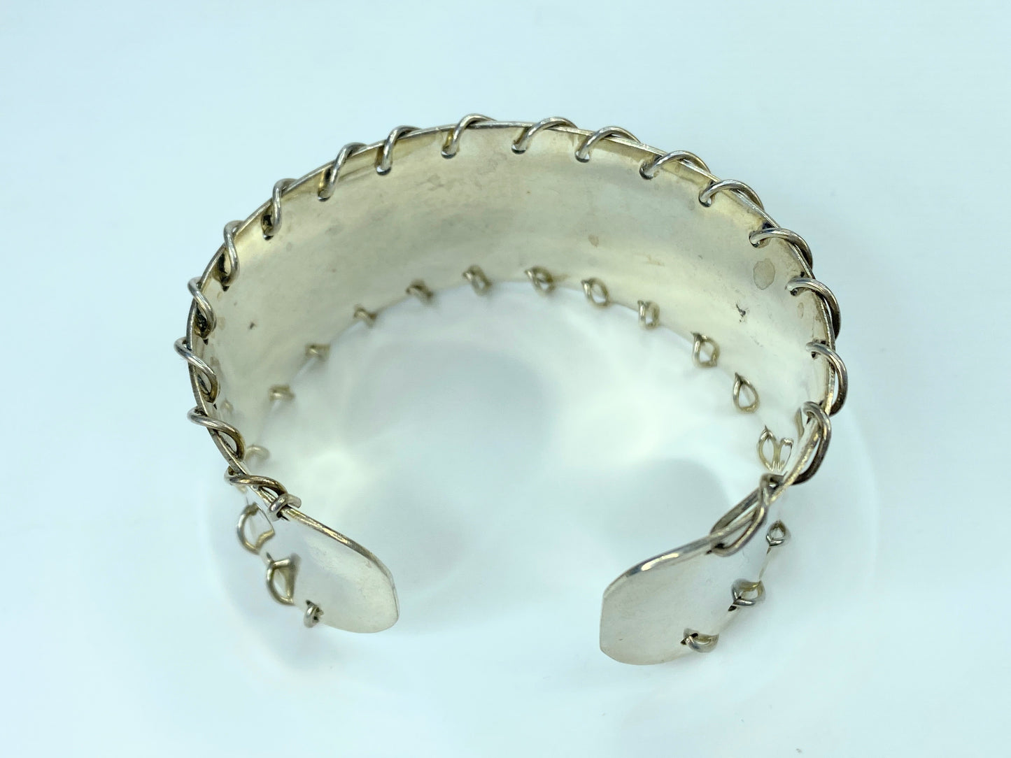 Signed Sterling Silver Wire Stitched concave wide cuff bangle 6.75" 41.8g JR794