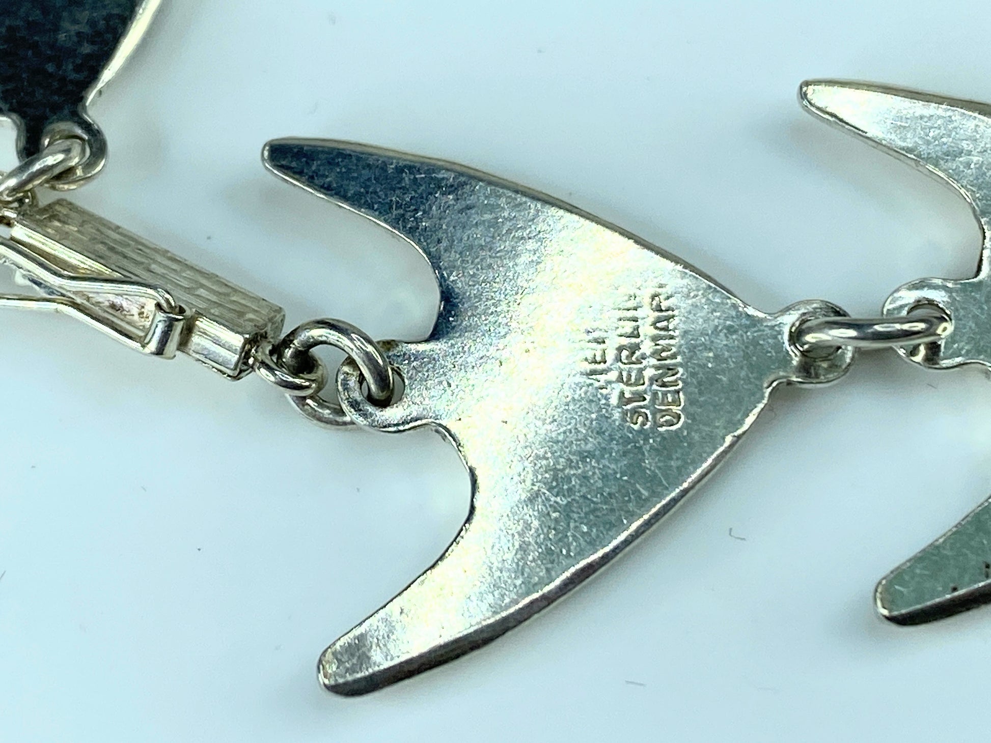 Meka sterling silver Enamel Angel Fish bracelet Rare Danish jewelry 7.5" JR275