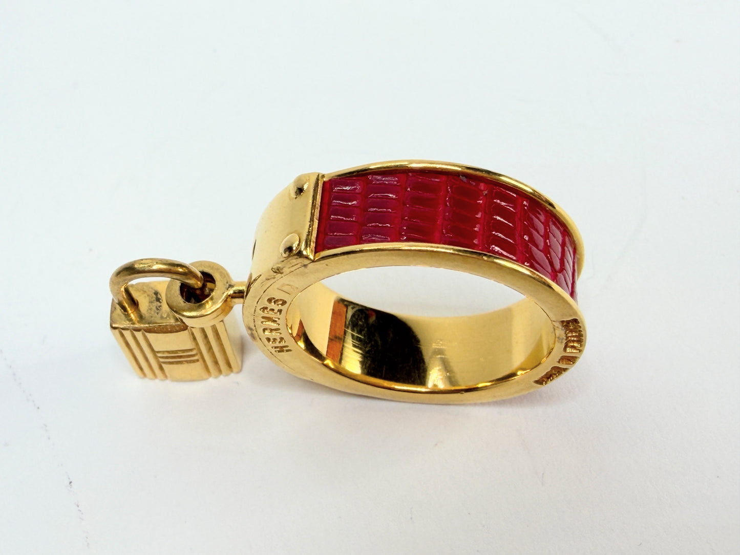 Vintage Hermes HERMES Kelly Cadena Scarf Ring Red x Gold H Muffler GS732