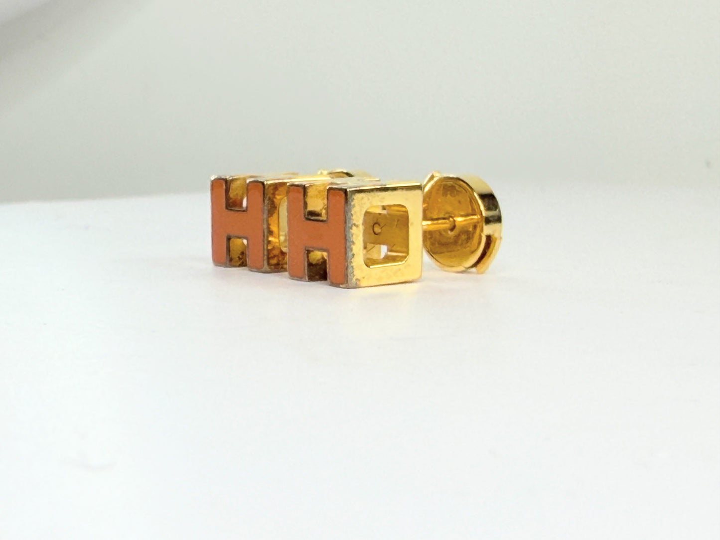 Vintage Hermes Cage d'H Gold Plated Red Lacquer Stud Earrings w/box Iconic GS733