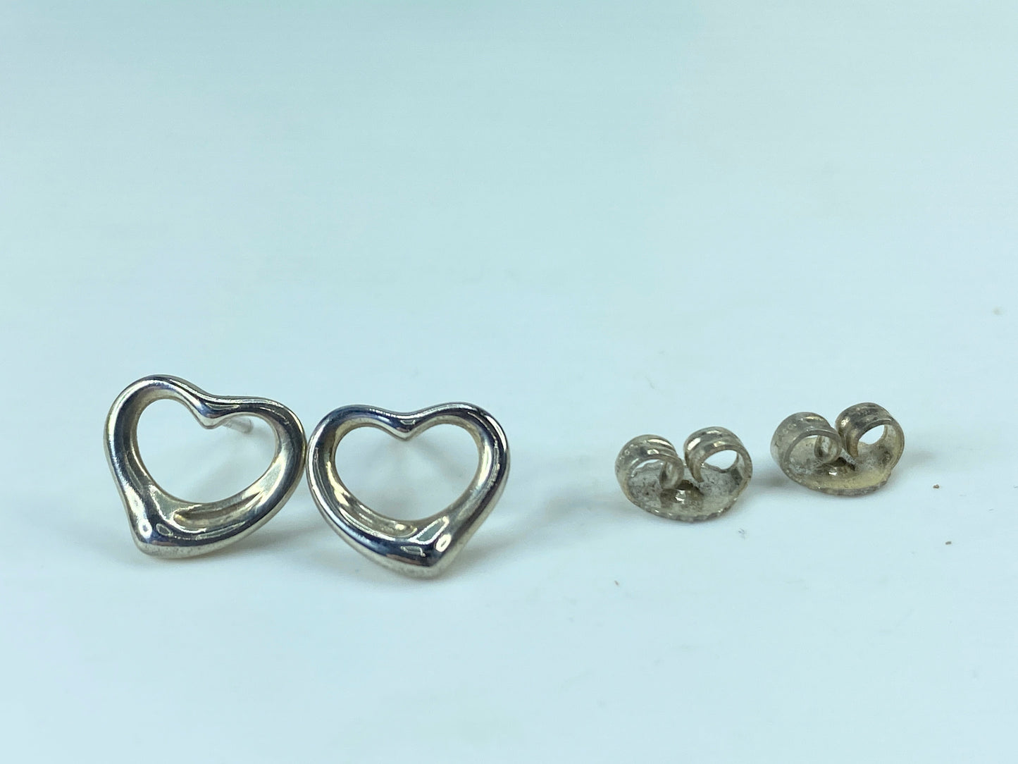 Tiffany & Co. Elsa Peretti Open Heart Earrings 925 Sterling Silver 10mm JR808