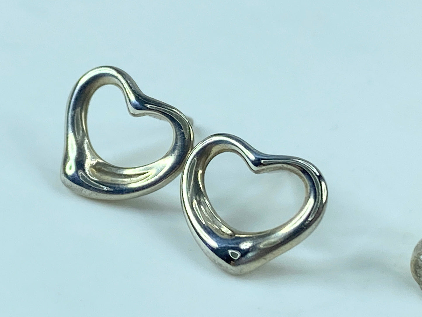 Tiffany & Co. Elsa Peretti Open Heart Earrings 925 Sterling Silver 10mm JR808