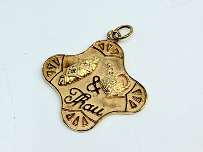 Vintage 14K Yellow Gold Sentimental Charm Pendant Hand Engraved JR1299