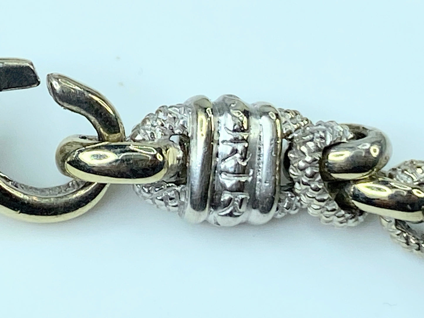 Judith Ripka 18K white gold Diamond cable link CROSS HEART necklace 52.8g JR812