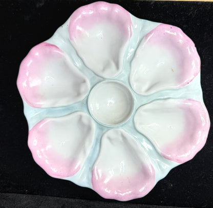 Pink and Seafoam Majolica Style Seafood Plate 9.5 Inch A1226