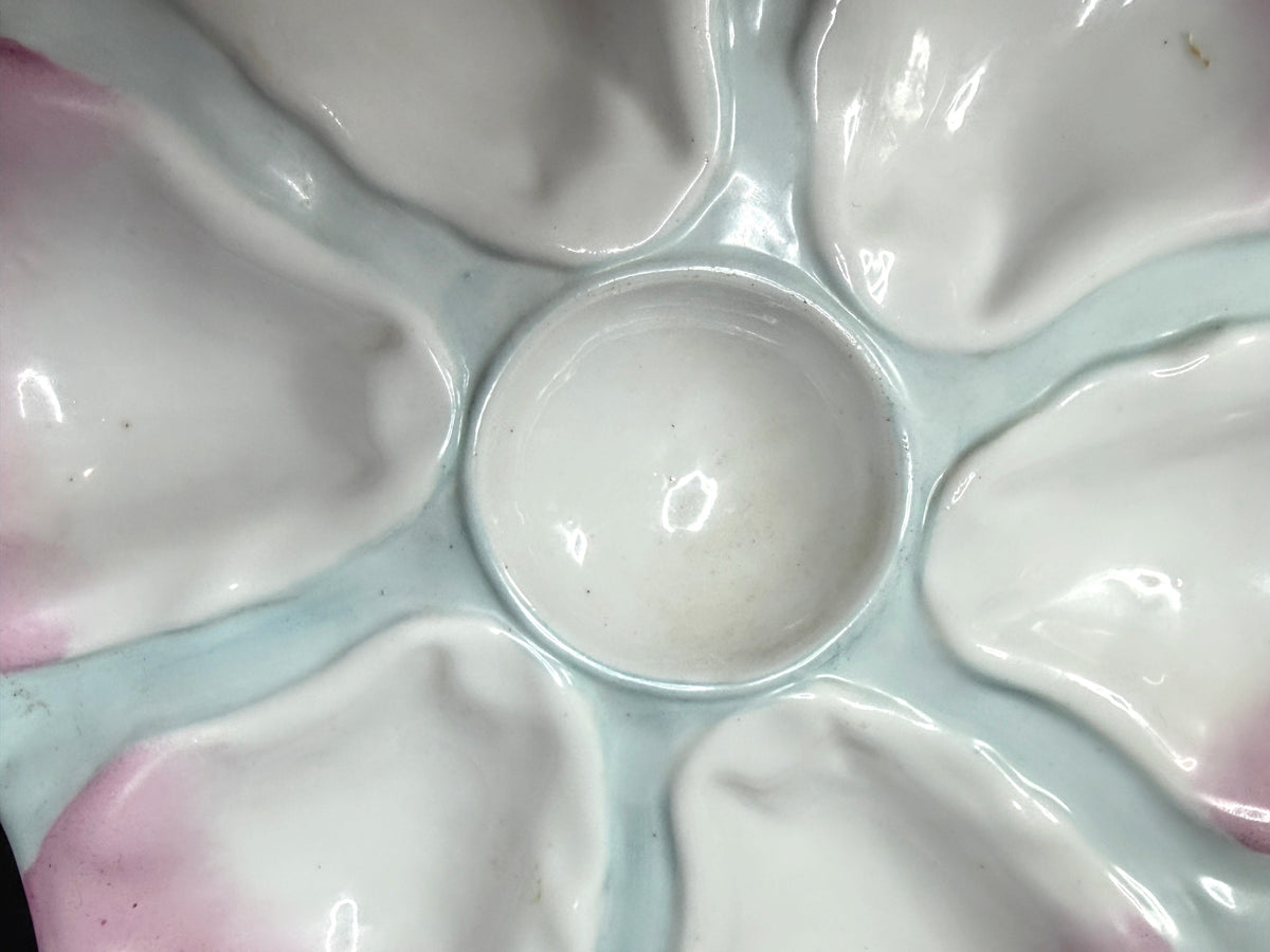 Pink and Seafoam Majolica Style Seafood Plate 9.5 Inch A1226