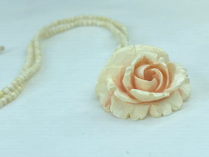 Antique Carved, Fine Resin Cabbage Rose Pendant & Bead Necklace 67g GS556
