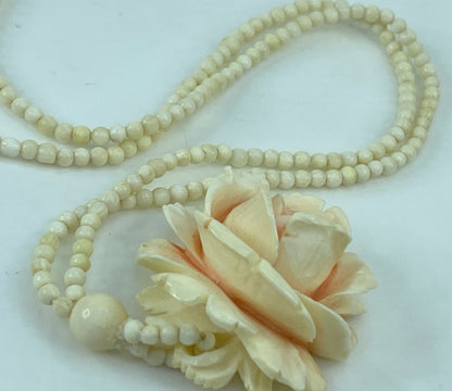 Antique Carved, Fine Resin Cabbage Rose Pendant & Bead Necklace 67g GS556