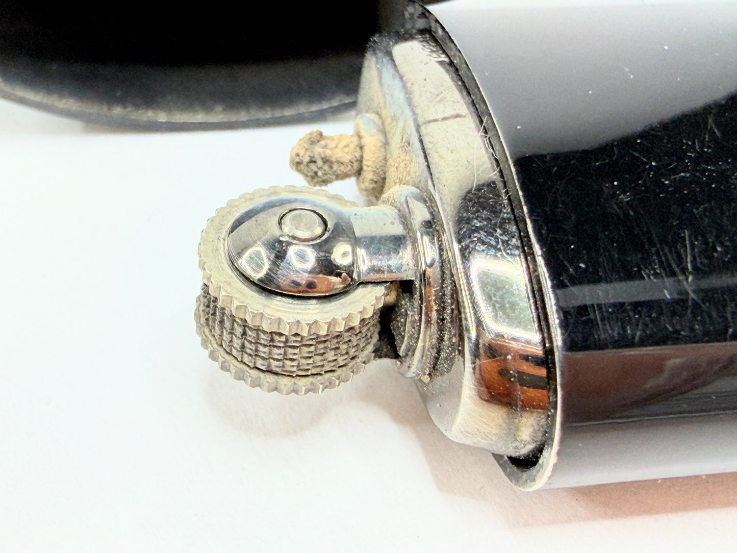 Vintage Tiffany & Co. Elsa Peretti Black Lacquer Bean Lighter with box SS194
