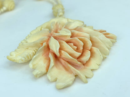 Early Century Fine Faux Ivory Cabbage Rose Pendant & Bead Necklace GS558