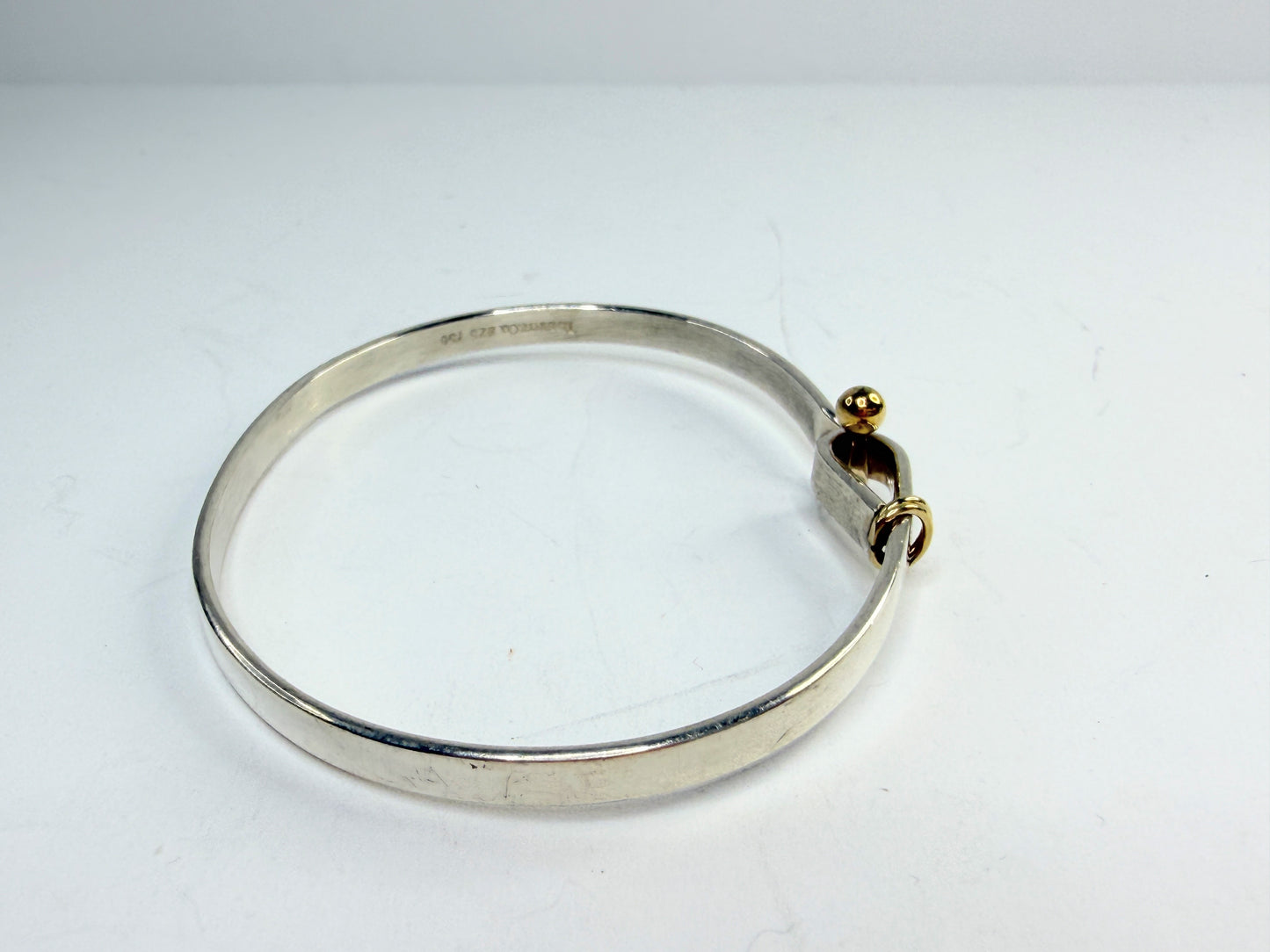 Vintage Tiffany & Co Sterling Silver eye-Hook bracelet with 18K Gold Ball JR1305