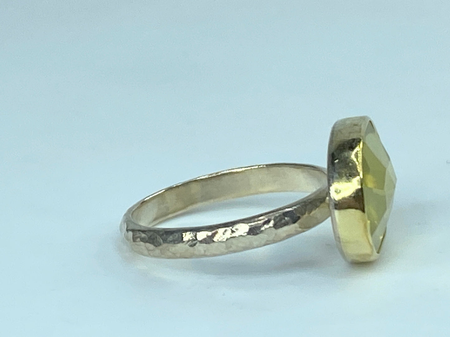Topaz ring, lemon Topaz oval bicolor sterling Silver hammer shank s6 3.5g JR782