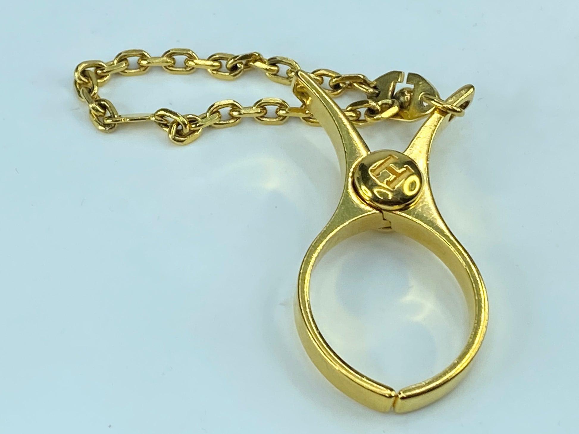 HERMES Gold-Plated Gold-Plated "Filou" Glove Clip Bag Charm rt. GS335