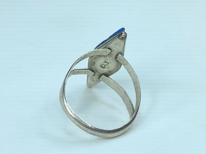 Signed DLY Sterling Silver and Denim Lapis ring 2.9g s6.75 JR760