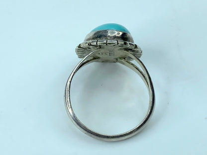 Signed 925 Sterling Silver Faux Turquoise feature ring size 7 JR763