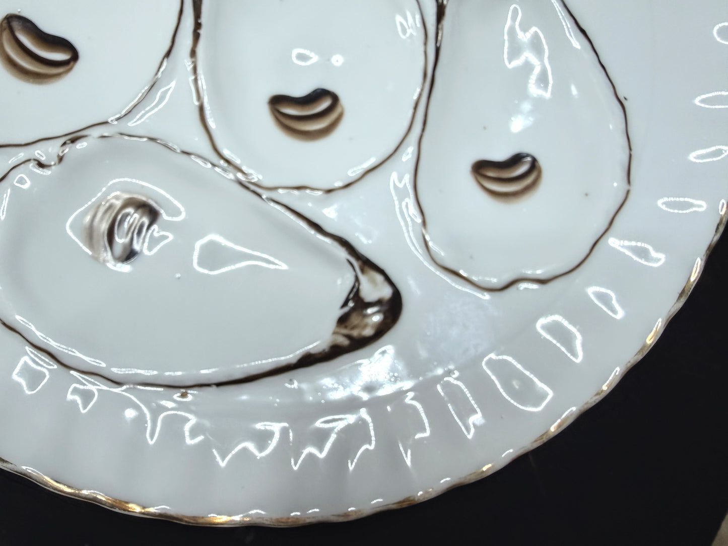 Antique German Porcelain 5-Well White And Gilt Oyster Plate A1237