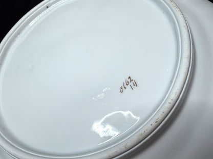 Antique German Porcelain 5-Well White And Gilt Oyster Plate A1237