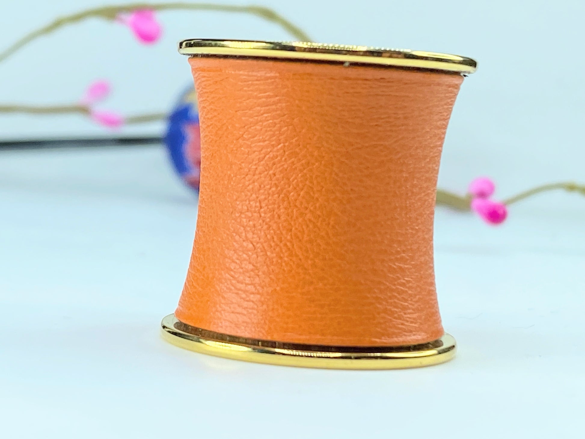 Hermès Ring Orange Metal Scarf Ring Hermes Gold in box GS390