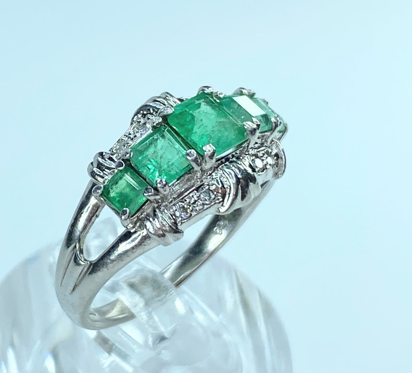 Platinum 1.2ctw Asscert cut Emeralds Diamond ring