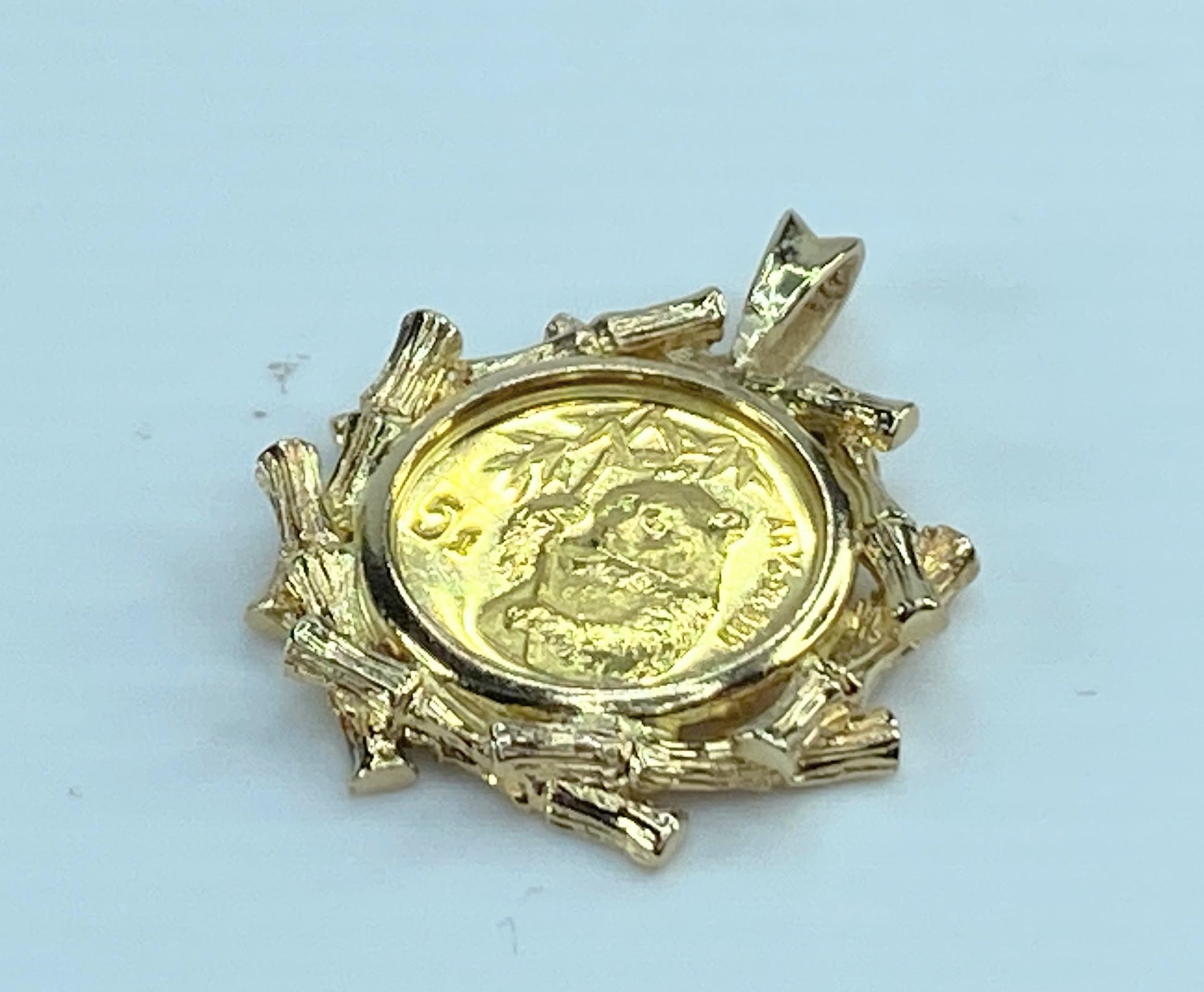 c1995 $5.00 1/20 oz Panda Gold coin 14K bamboo bezel pendant