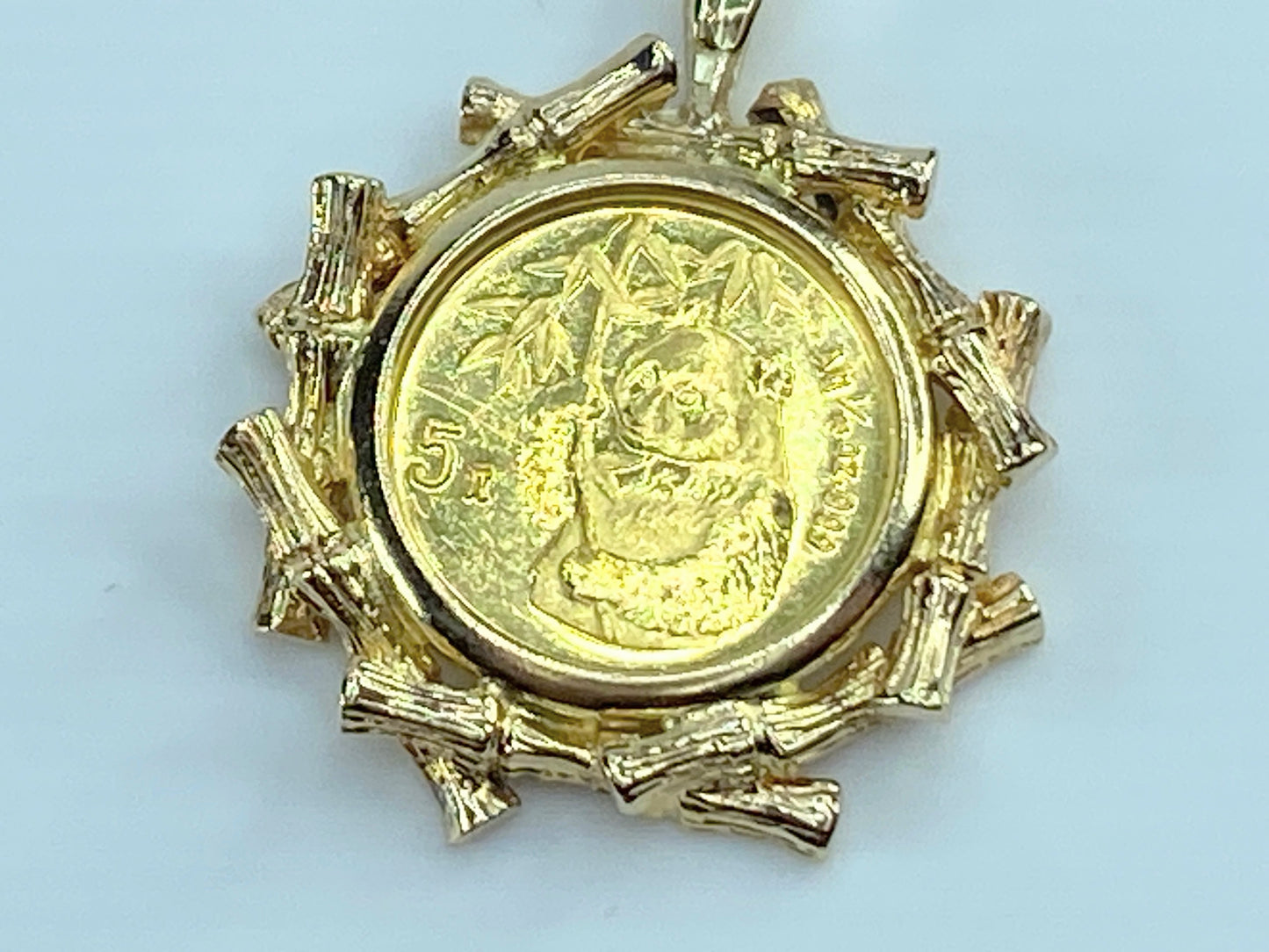 c1995 $5.00 1/20 oz Panda Gold coin 14K bamboo bezel pendant