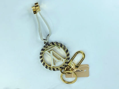LOUIS VUITTON Key Ring Keychain Bag Charm M68476/D10210 Gold Authentic GS347