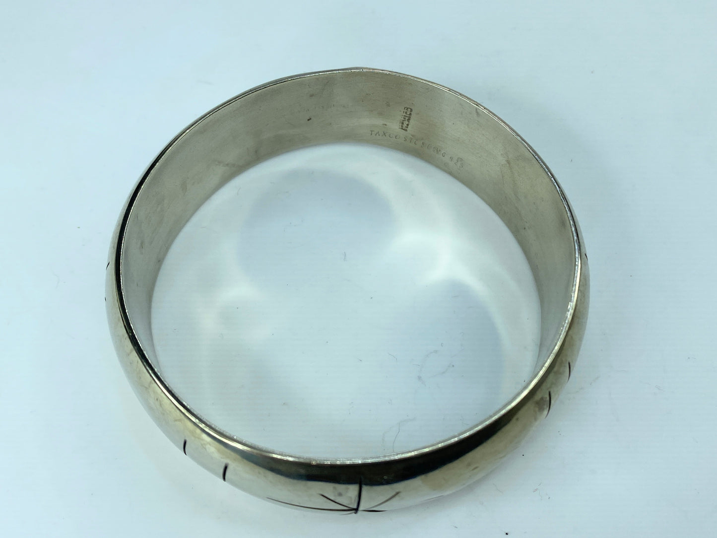 Starburst 1960s TA, Mexico 925 Sterling Silver 7.2mm slip on bangle 8.25" JR778
