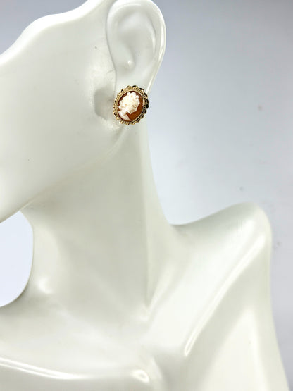 Vintage 14K Gold Carved Shell Cameo Earrings Ornate Frames JR2021
