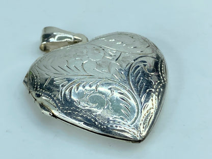 Beautiful sterling etched heart sharp locket LOVE theme reversible 1.75" JR788