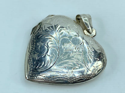 Beautiful sterling etched heart sharp locket LOVE theme reversible 1.75" JR788