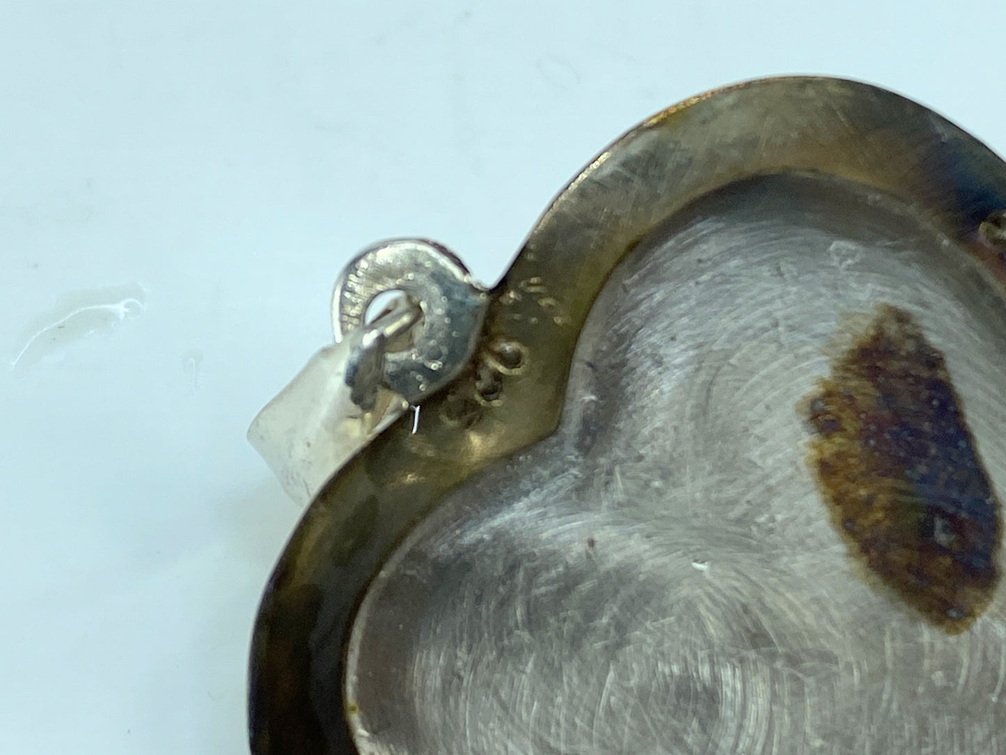 Beautiful sterling etched heart sharp locket LOVE theme reversible 1.75" JR788
