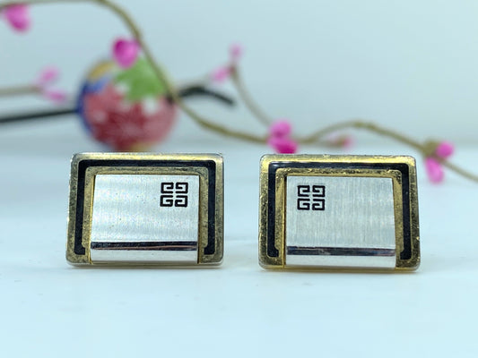 Vintage Givenchy 4G Gold Silver two cufflink gift box GS356