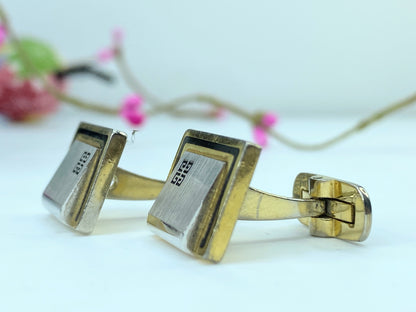 Vintage Givenchy 4G Gold Silver two cufflink gift box GS356