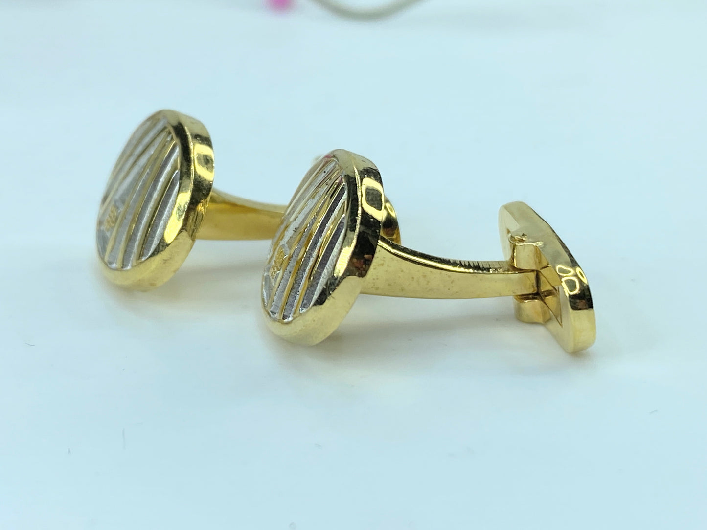 Vintage Givenchy Satin Silver Gold stript 4G logo cufflink GS328