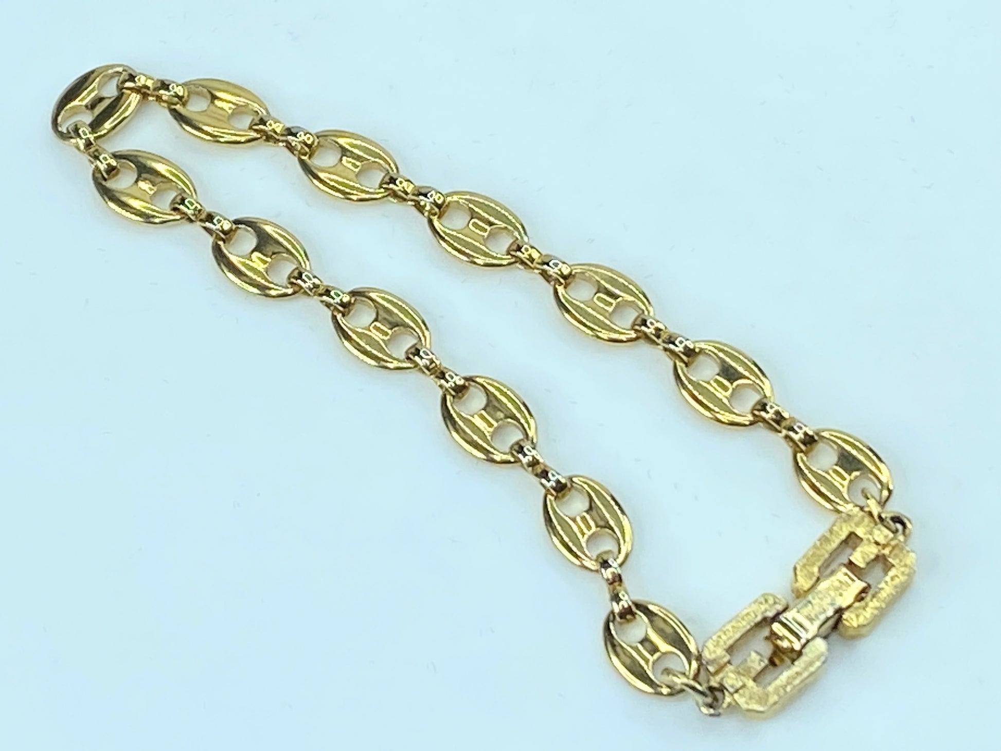 France Vintage Givenchy Bracelet anchor link in gold tone 7.25" 7.8g GS375
