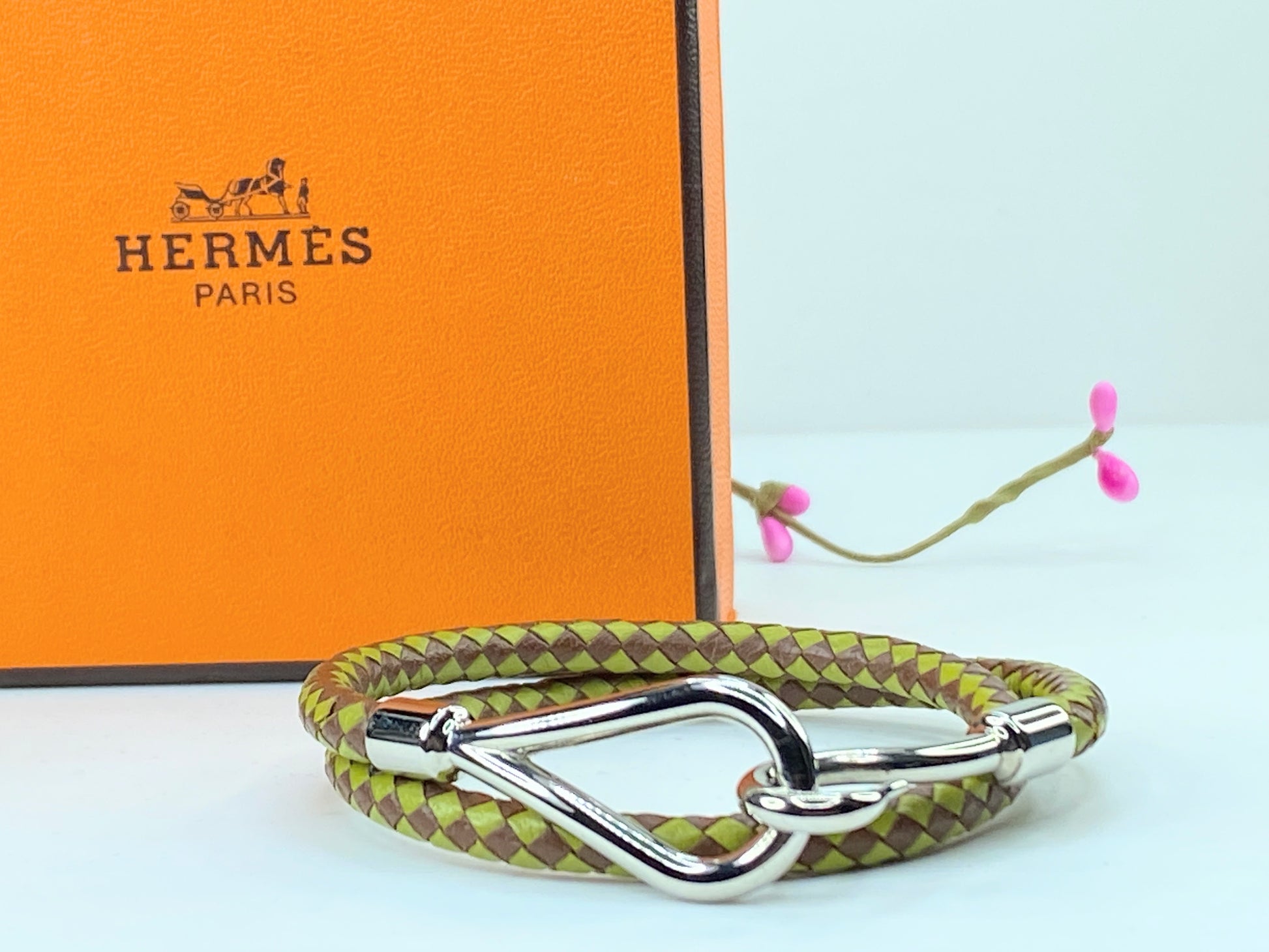 Hermes Exquisite Unisex Jumbo two-tone green leather double wrap bracelet GS378