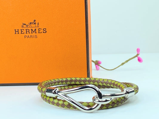 Hermes Exquisite Unisex Jumbo two-tone green leather double wrap bracelet GS378