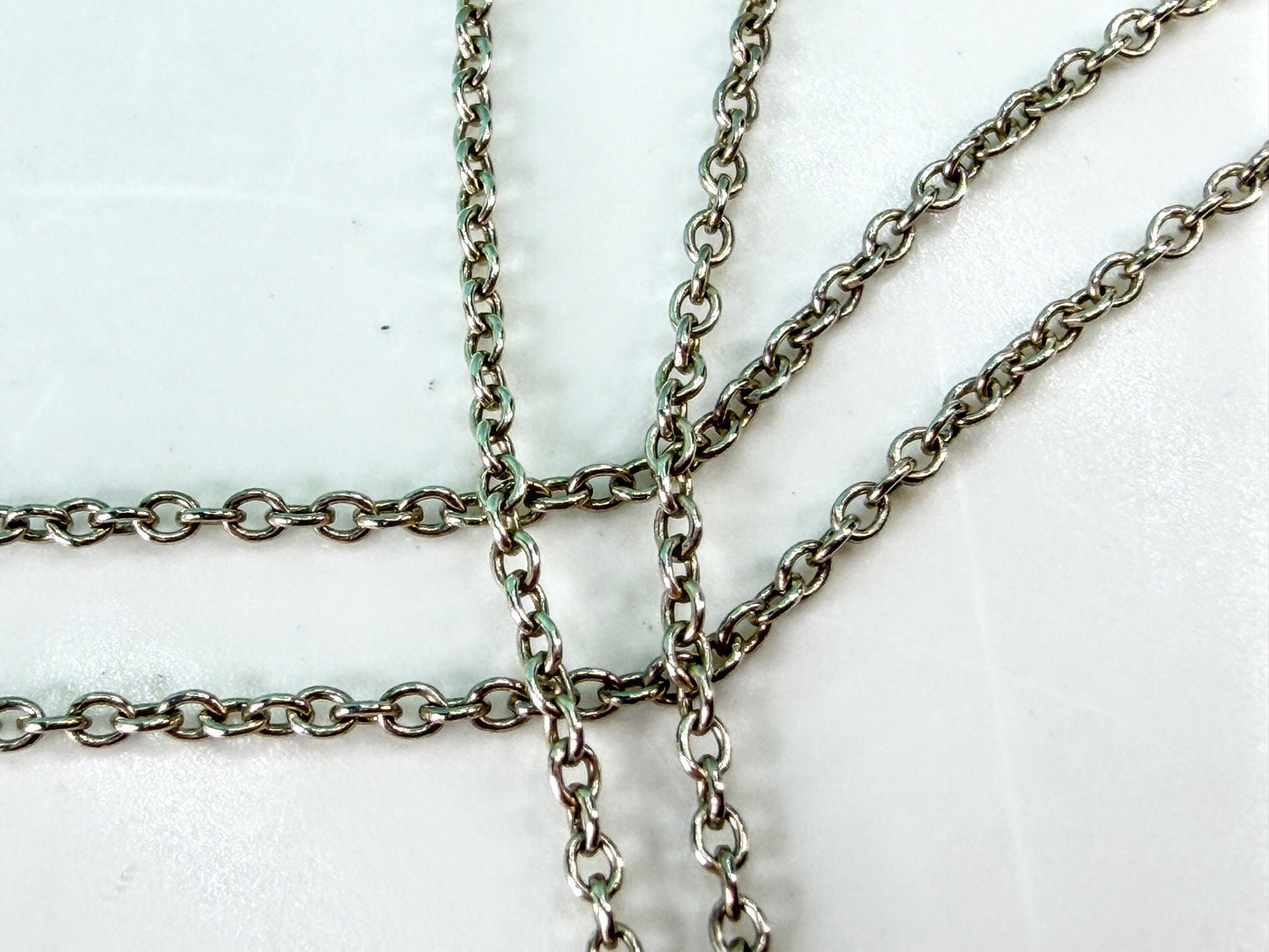 Tiffany & Co. Sterling Silver Initial Q Pendant Necklace 16" 4.3g JR2047