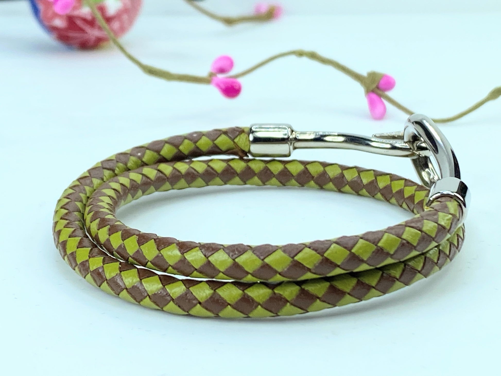 Hermes Exquisite Unisex Jumbo two-tone green leather double wrap bracelet GS378