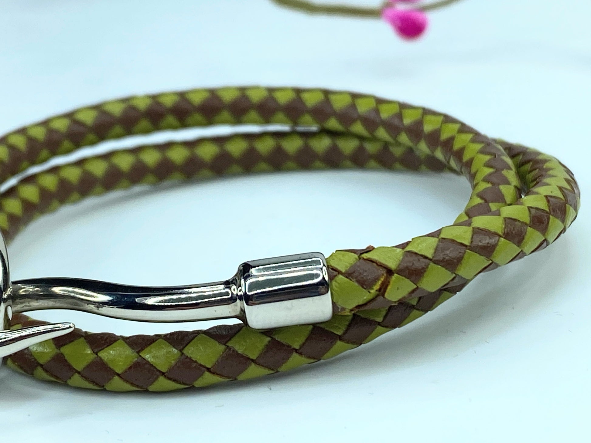 Hermes Exquisite Unisex Jumbo two-tone green leather double wrap bracelet GS378