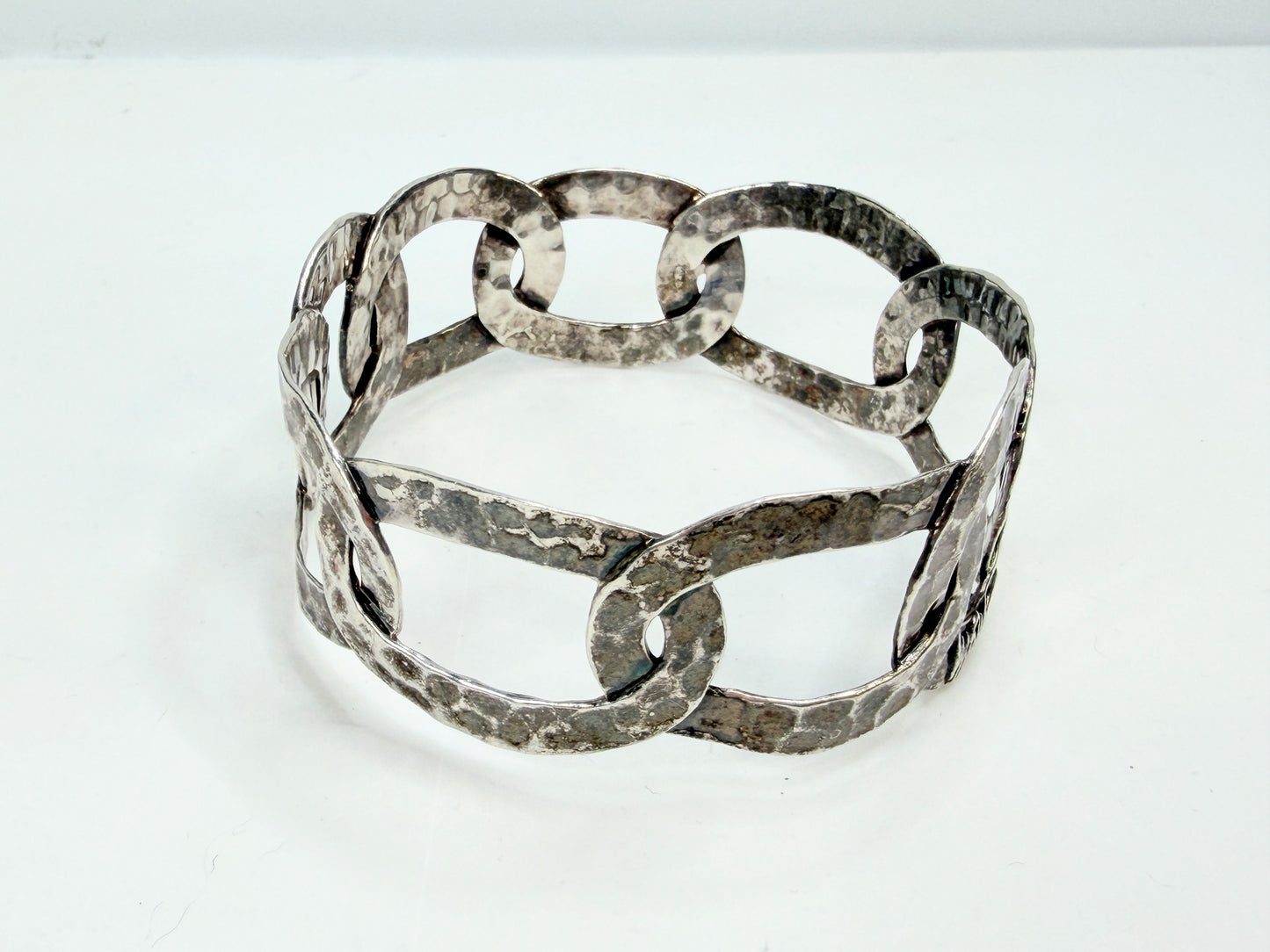 Vintage IPPOLITA Hammered Oval Link stackable Sterling Silver Bracelet JR1318